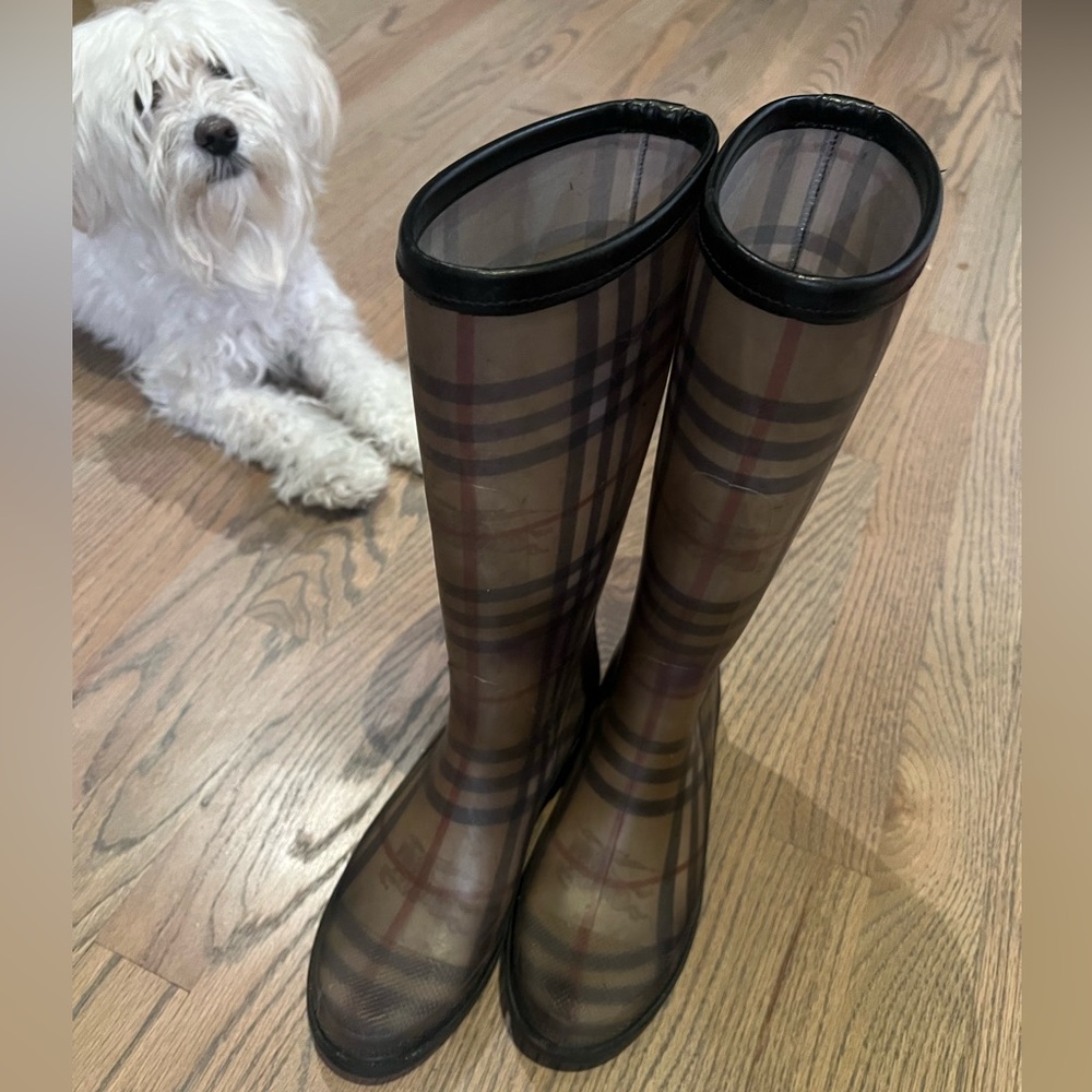 Perfect rain boots